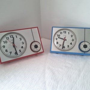 Vintage Mid Century Wall Kitchen CLOCK with Timer Weimar DDR 70s
