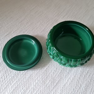 Bohemian Art Deco Glass Jewelry Box, Czech Schlevogt Ingrid Dose image 5