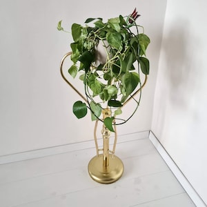 Vintage Mid-century hollywood regency plant stand