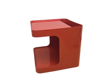 Vintage Space Age Design Longato &#39;Game&#39; Bar Cart in Vibrant Red By Marcello Siard Rare 1970s