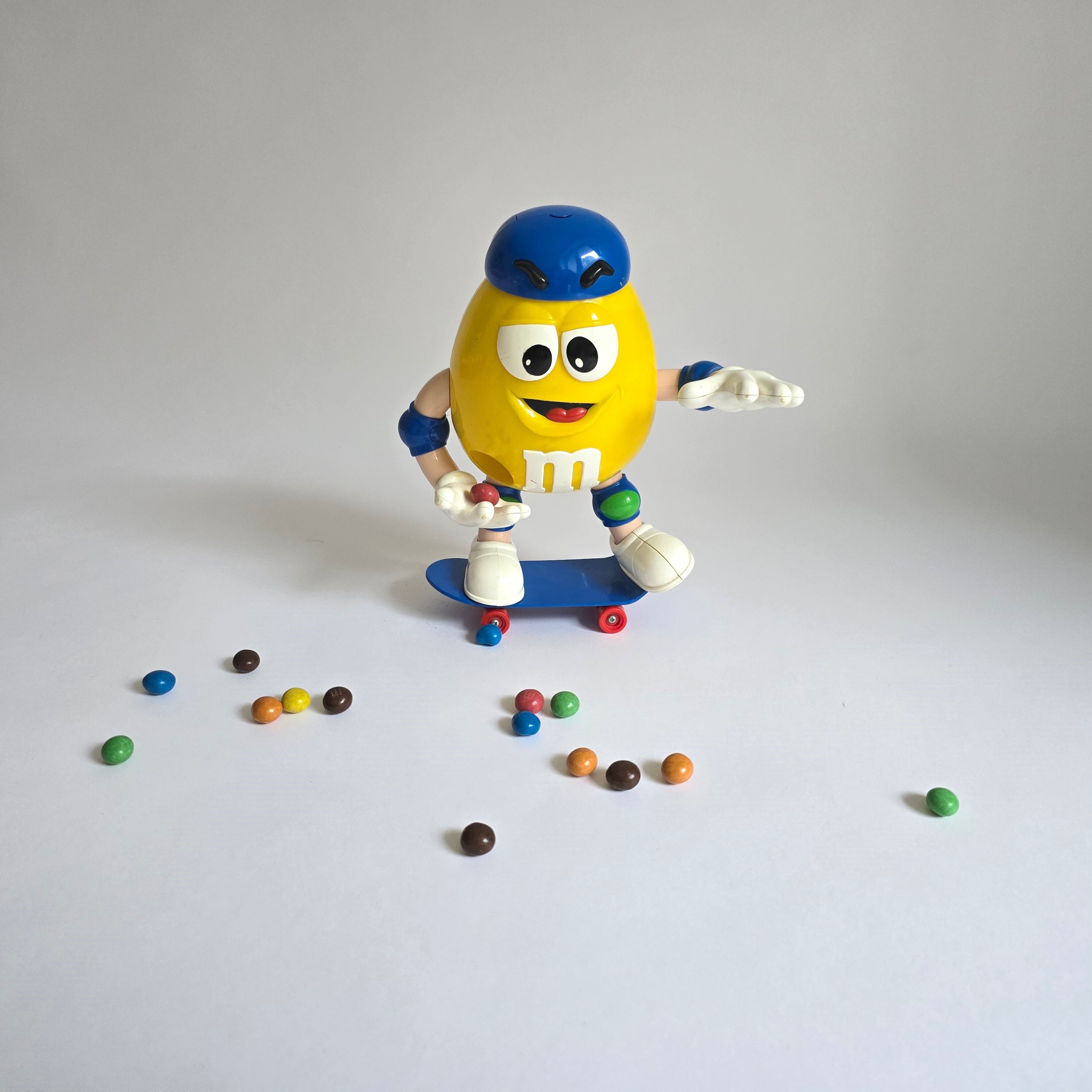 ヴィンテージ コレクター向け M&M's キャンディ ディスペンサー