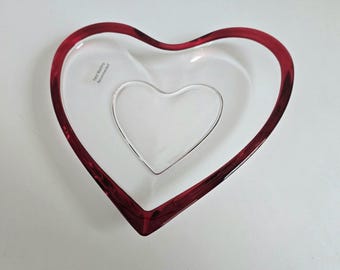 Tigela de prato de bugigangas em formato de coração com acabamento vermelho Nachtmann vintage - Cristal de chumbo alemão