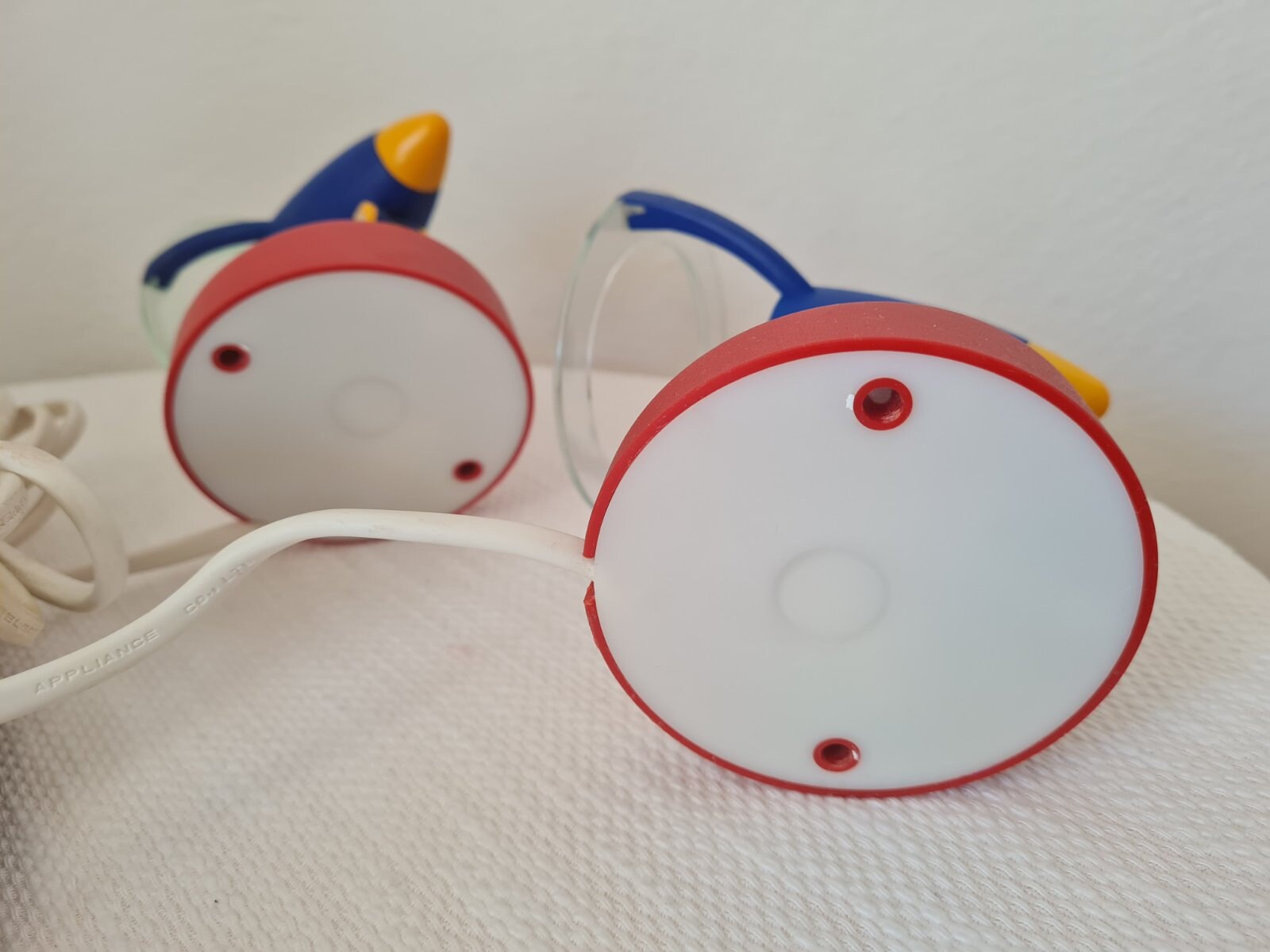 LAMPE DE BUREAU STYLE VINTAGE SA MATHIAS JAUNE ROUGE ET BLEU en Très