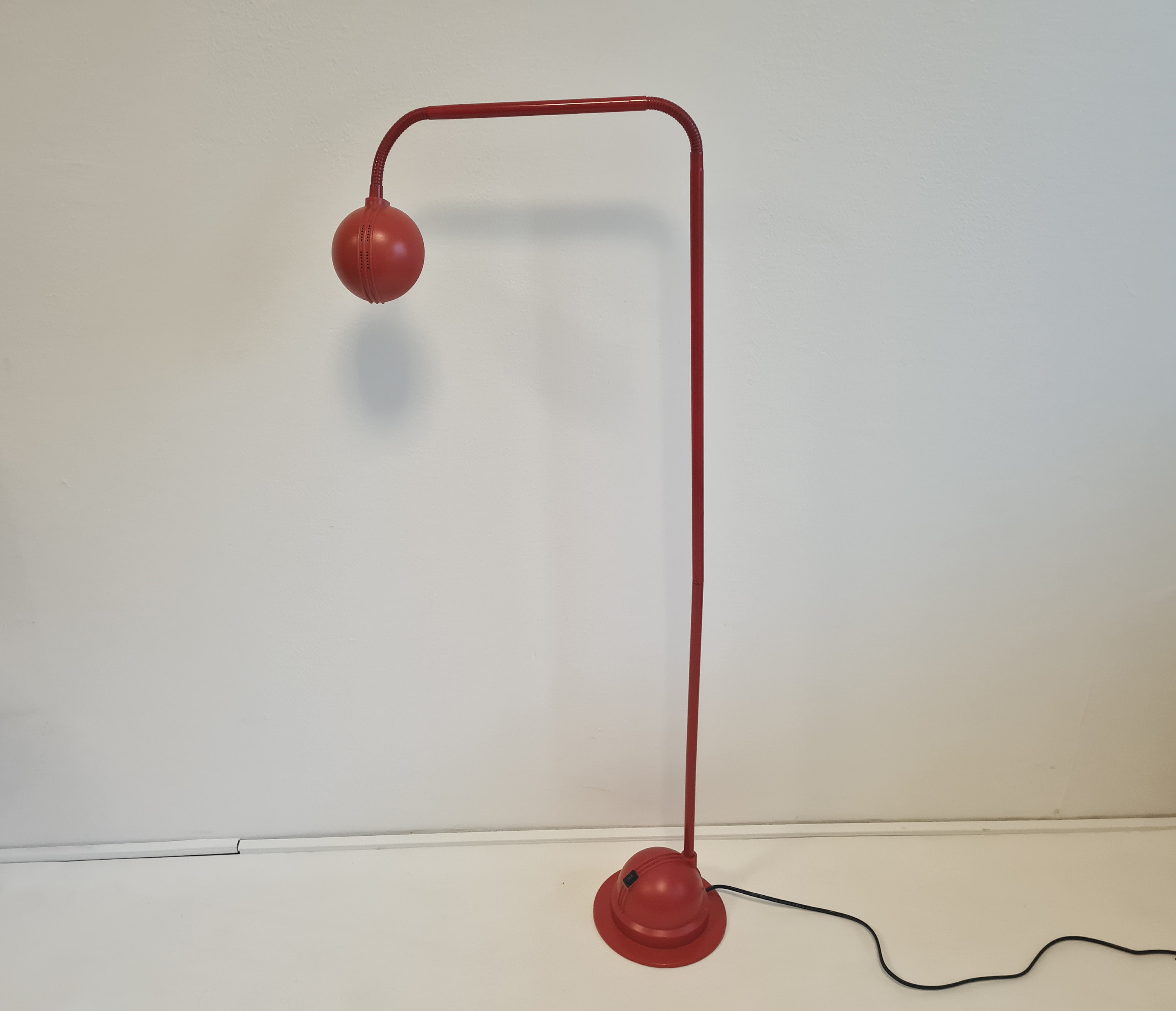 Vintage MEMPHIS Milano style floor lamp Design 1990s