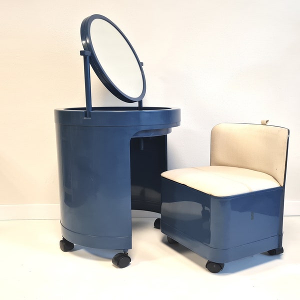 silvi fanini fain vanity