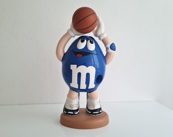M&M's バスケットボール フィギュア M&M's バスケットボール フィギュア - メルカリ