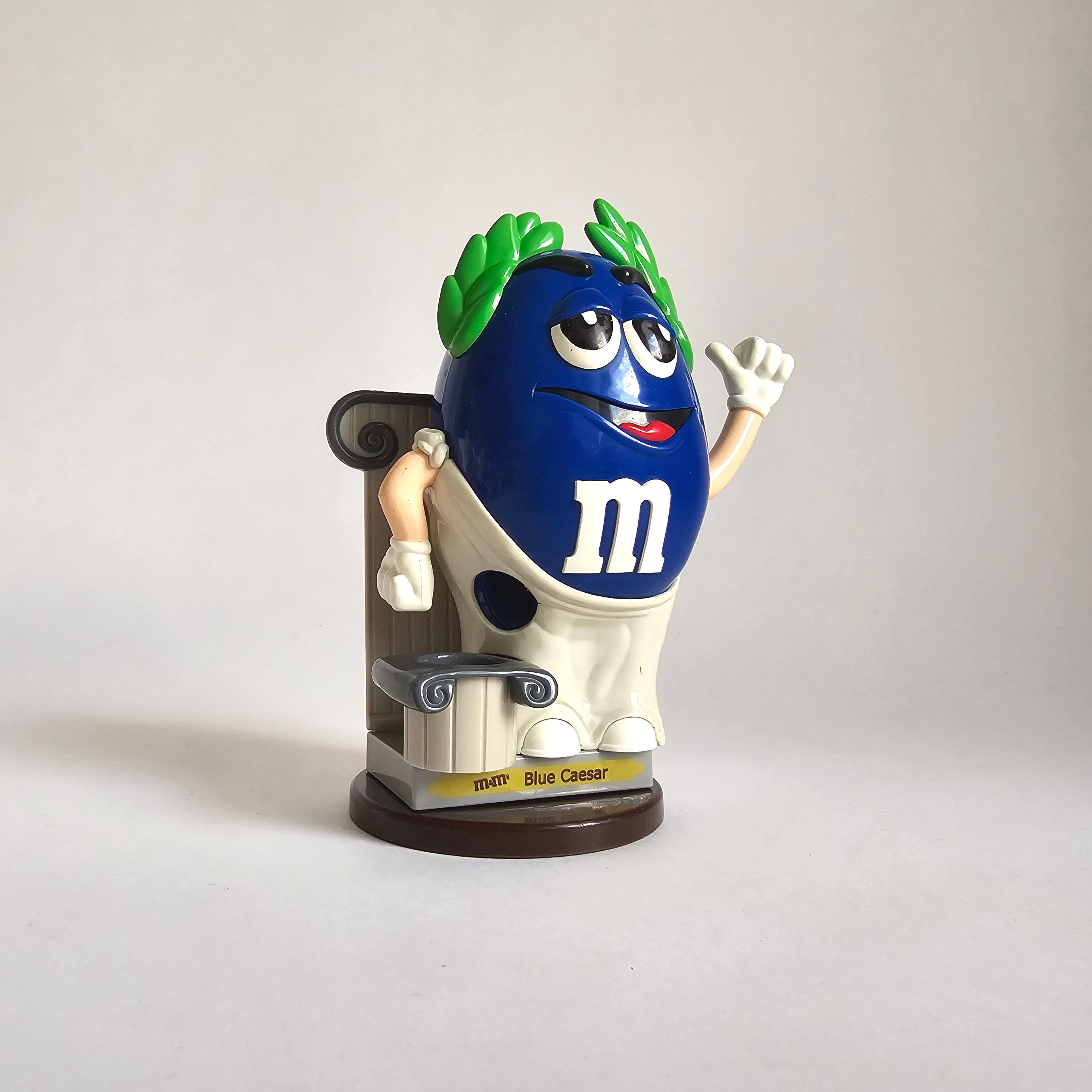 m&m’s dispenser M&M'S Fun Machine Dispenser | M&M'S® | M&M'S