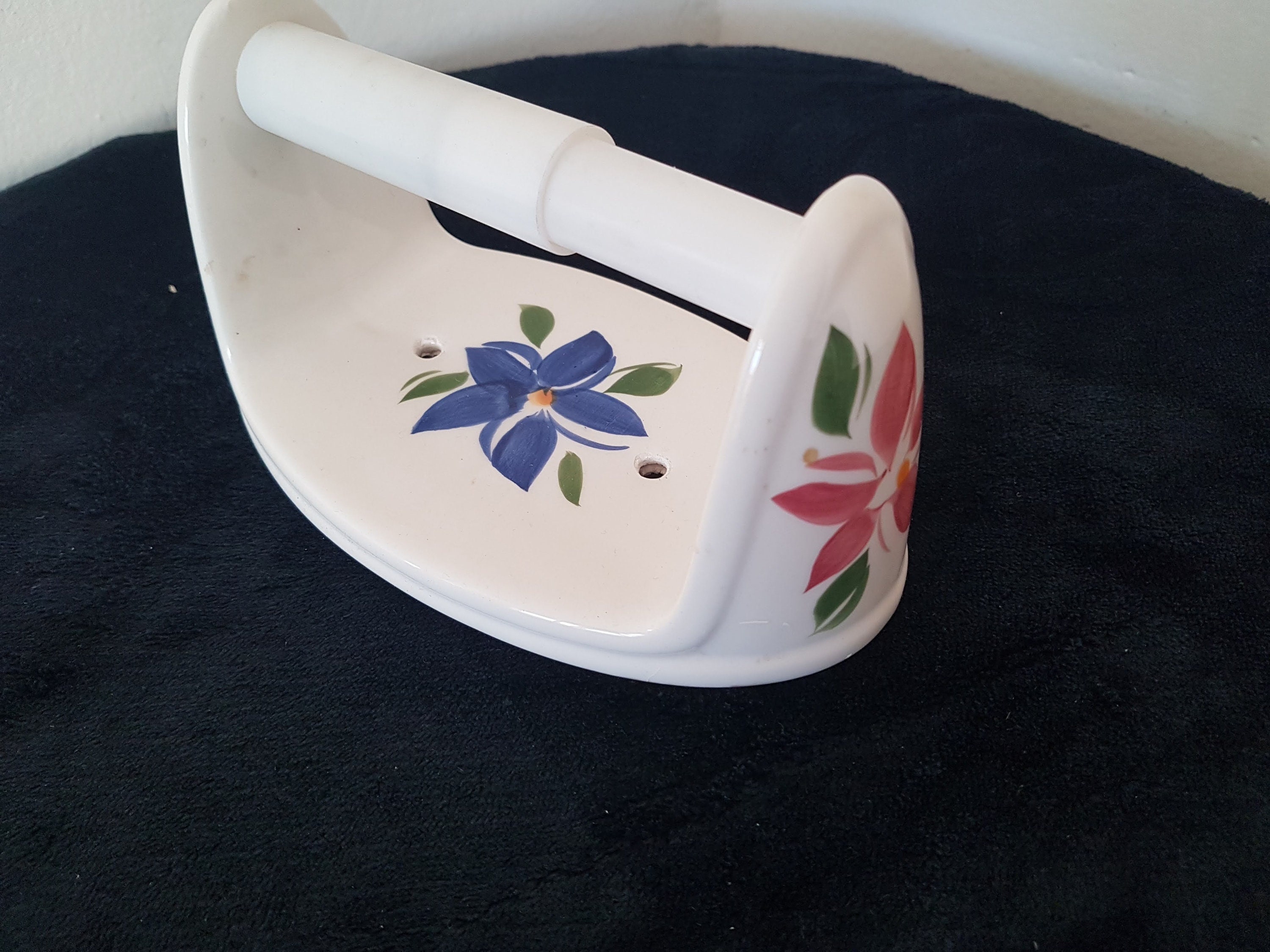 Vintage porcelain glazed toilet roll holder Hand painted Etsy