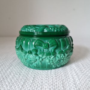 Bohemian Art Deco Glass Jewelry Box, Czech Schlevogt Ingrid Dose image 3