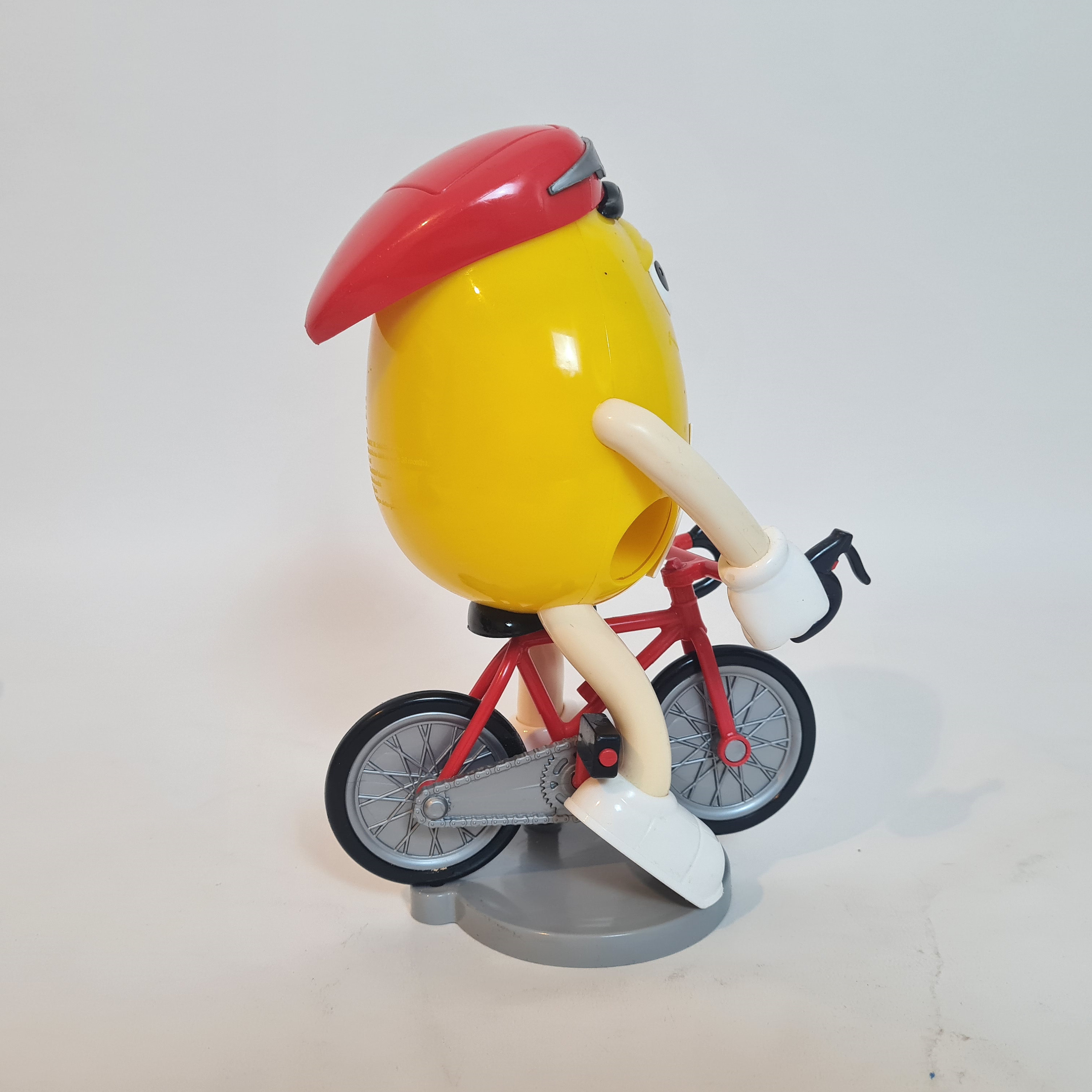 M&M’s イエロー キャンディディスペンサー ヴィンテージ フィギュア 置物 M&M's イエロー キャンディディスペンサー ヴィンテージ フィギュア