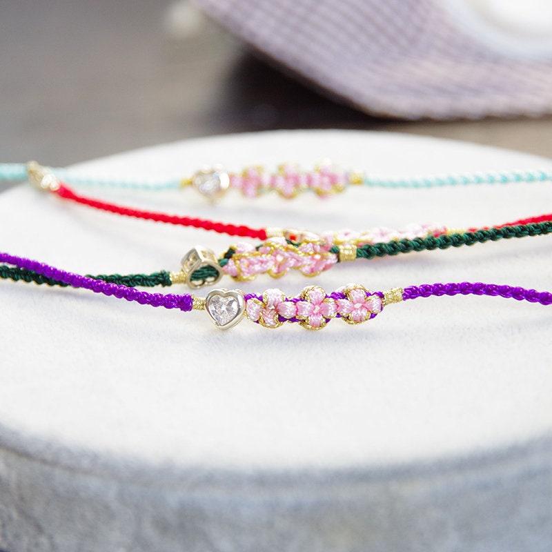 Custom flower woven string bracelet for women/ Copper gliding Etsy