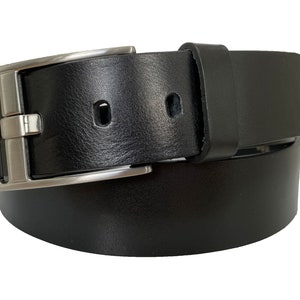 Mens Black single skin Italian hide leather belt  flat prong buckle 40mm
