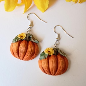 Kürbis Ohrringe Baumeln Herbst Ohrringe Handgemachte Ohrringe aus Polymer Clay Herbst Schmuck Geschenk für Mutter Geschenkideen für Frau Cottage Core Ohrring