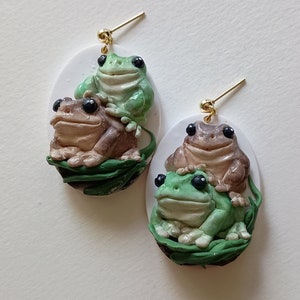 Clay Dangle Frog Earrings for goblin core enthusiasts