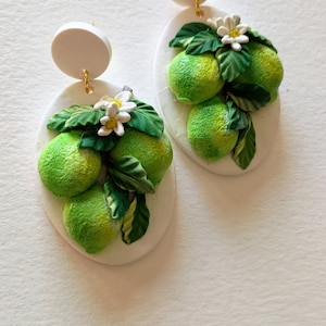 Pendientes de lima cuelgan pendientes de frutas hechos a mano pendientes de arcilla polimérica pendientes de verano joyería de frutas regalo para la madre pendientes de verano ligeros