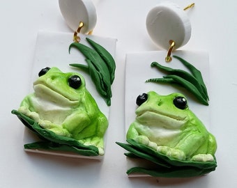 Orecchini a forma di rana carini, fatti a mano in argilla polimerica, regali a tema animali Cottage Core per amanti delle rane, gioielli Goblin Core, regalo di compleanno per la fidanzata