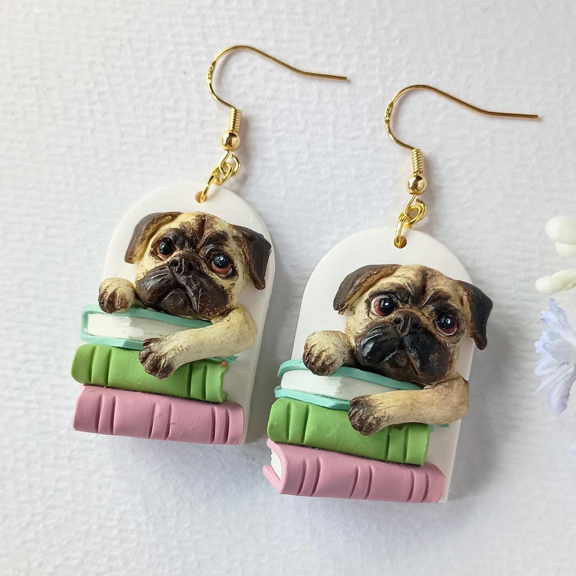 パグ犬のイヤリング - Etsy 日本