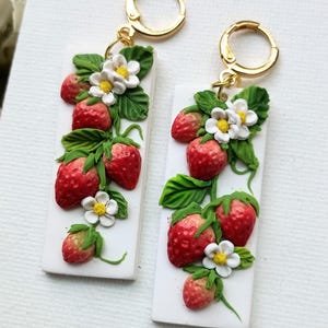 Strawberry Earrings Dangle Clay Fruit Earrings Handmade Polymer Clay Jewelry Strawberry Birthday Gifts for Her Cottage Core Gifts for Her