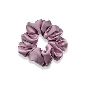 Mulberry Silk Hair Scrunchie: Gentle Hair Tie, Elegant Gift