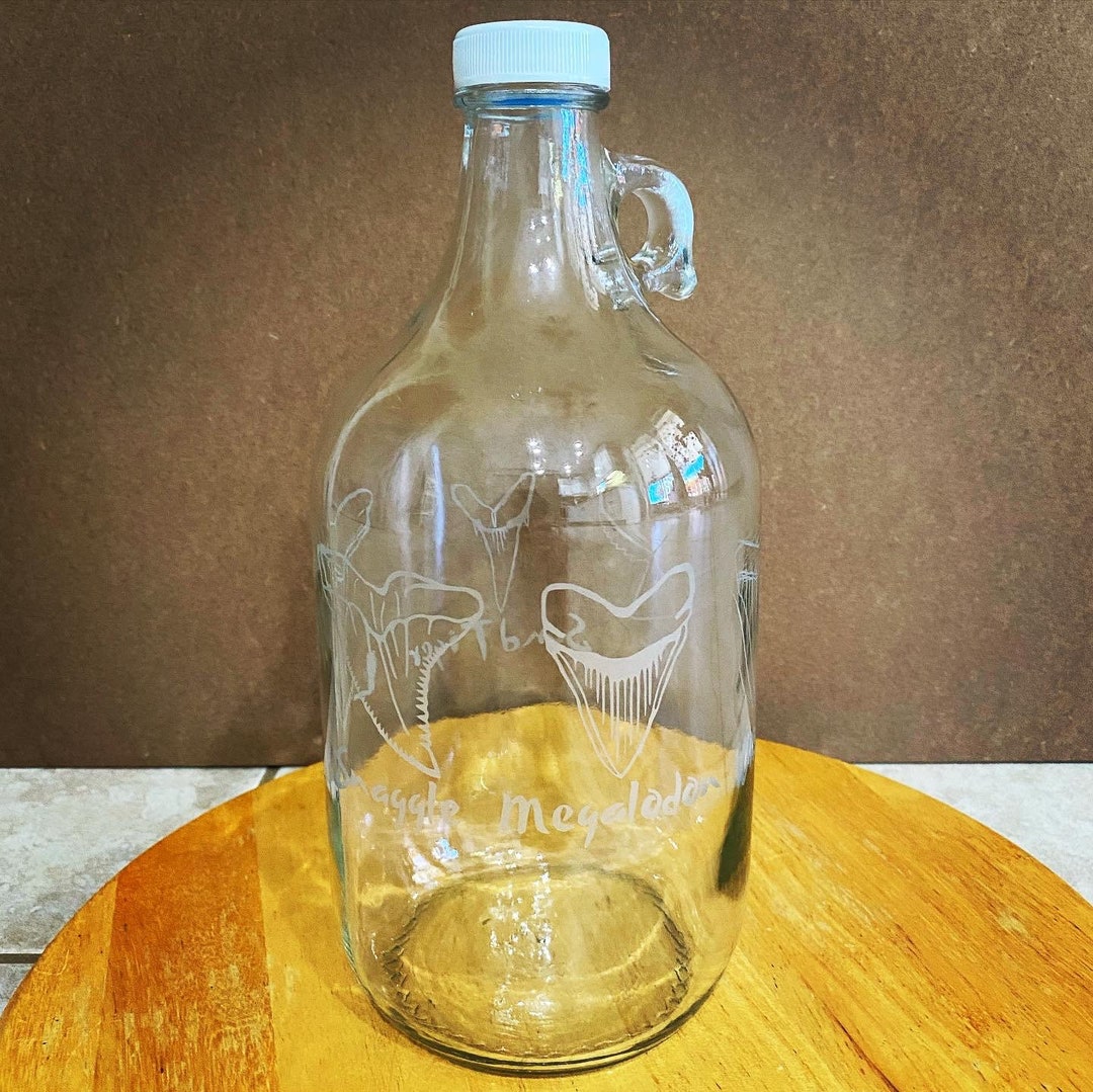 Half Gallon Glass Growler Etched With Shark Teeth 1/2gallon Glass Jug