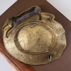 Vintage trinket dish | Vintage brass trinket dish | Vintage soap dish | Vintage angel dish | Vintage jewelry dish image 7