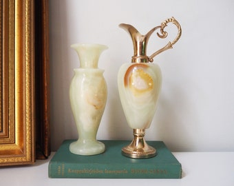 Set of two vintage vases | Onyx vase and pitcher | Vintage bud vase | Vintage single flower vases | Vintage marble vases | Made in Italy