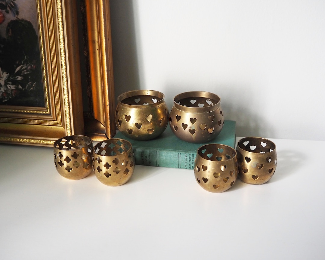 DECORATED BRASS TEA LIGHT HOLDER main image 1