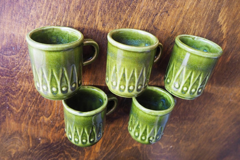 Set of Five Green Ceramic Mugs Vintage Ceramic Mugs Small Etsy