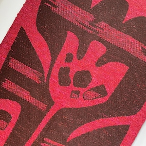 Vintage wall hanging | Large wall hanging | Scandinavian wall tapestry | 1970s wall tapestry | Retro wall hanging | Red and brown tapestry