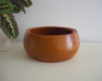 Vintage wooden bowl | Large teak fruit bowl | Large vintage teak bowl | Large wooden bowl