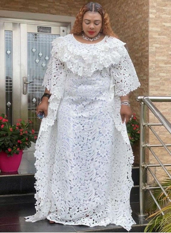 Lace Boubou Kaftan , Lace Dresses, White Party Lace Dresses ,lace Kaftan ,  Boubou Kaftan , Women's Fashion, African Lace Dresses 