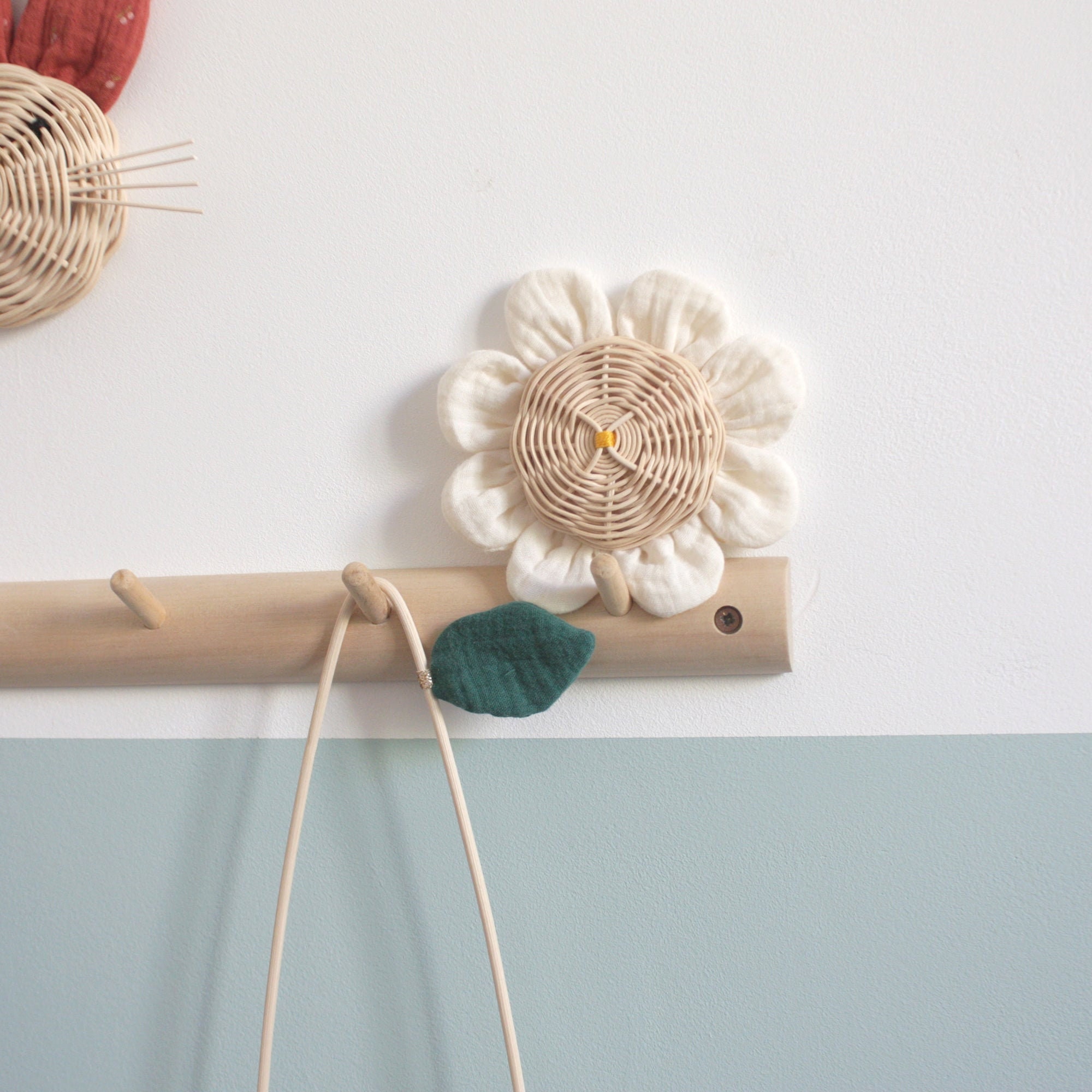 Fleur en Rotin, Forme Capucine, Décoration Chambre d'enfant et Bébé