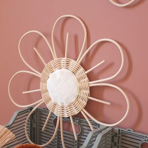 Large rattan anemone flower - Wall decoration for baby and child's room