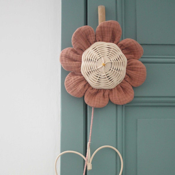 Large Nasturtium flower - rattan flower wall decoration - wall flower - baby and child's room decoration | Solelh Workshop