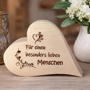 pequeño corazón de pino