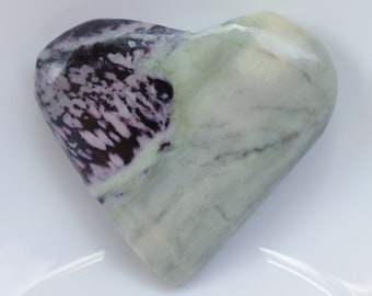 Rare! Kammererite Heart Stone, Genuine kammererite Heart, Kammererite Palmstone, Pocket Stone, Kammererite Crystal, Kammererite Palm.