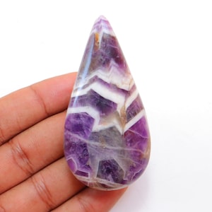 Chevron Amethyst Palm Stone, Protection Stone, Healing of Body, Mind & Soul, Balance Chevron Amethyst Palm Stone, Chevron Amethyst Cabochon