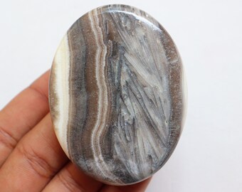 Superb Zebra Calcite Palm Stone, Phantom Banded Calcite Stone, Natural Zebra Calcite, Mexican Calcite, Pocket Stone, Zebra Calcite Crystal.