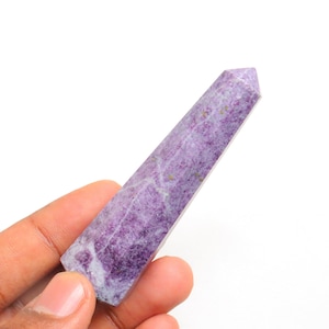 The Best!!! Kammererite Tower Point, Genuine kammererite Tower, Purple Kammererite Stone, Tower Stone, Kammererite Crystal, Kammererite Palm