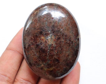 Garnet Palmstone, Polished Garnet Palm, Garnet Crystal, Natural Red Garnet Stone, Almandine - Garnet Gemstone, Attraction, Passion, Gifts.