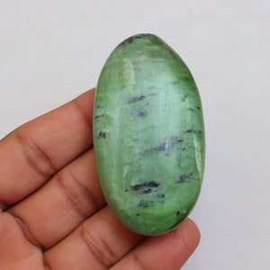 Rare! Shiny Green Kammererite Palmstone, Natural Kammererite Stone, Polished Kammererite Meditation Stone, Gift for Her, Third Eye Chakra