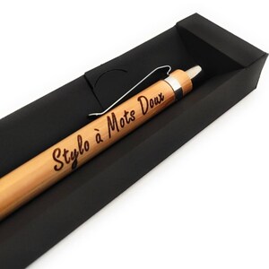 Stylo en bambou personnalisé coffret cadeau, offrez un présent unique, gravure prénom sur mesure. image 2