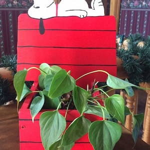 Snoopy Planter Woodstock Dog House Flower Plant Pot Charlie Brown Garden Handmade Decoration