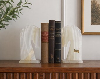 Pair of vintage white onyx bookends – Horse heads – 1960s/70s