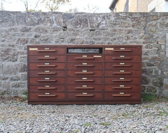 Meuble de métier buffet 20 tiroirs / Buffet furniture with 20 drawers