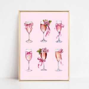 Różowe kokardki Koktajl Sztuka Wydruk Kokietka Dekoracja Bar Wózek Ścienny Sztuka Różowy Alkohol Sztuka Retro Szampan Wino Vintage Wydruk Preppy Dziewczęcy Wydruk Cyfrowy