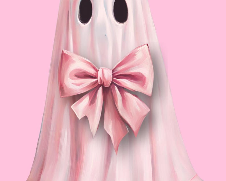 Op de afbeelding: Een grillige illustratie van een spook in een roze laken met een grote, bijpassende roze strik. Het spook heeft twee ovale zwarte ogen en een kleine neus. De achtergrond is effen roze.