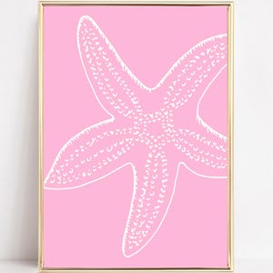 Impresión artística de estrellas de mar, arte de pared costero rosa, decoración de casa de playa, impresiones playeras de moda, pintura de conchas marinas, póster preppy del océano, arte de pared imprimible