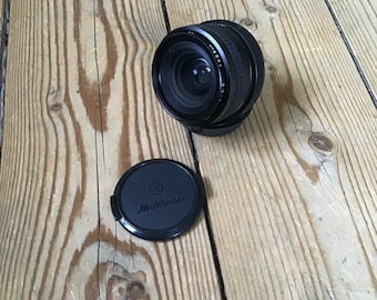 Auto Makinon 28mm F2.8 wide angle lens with pk mount