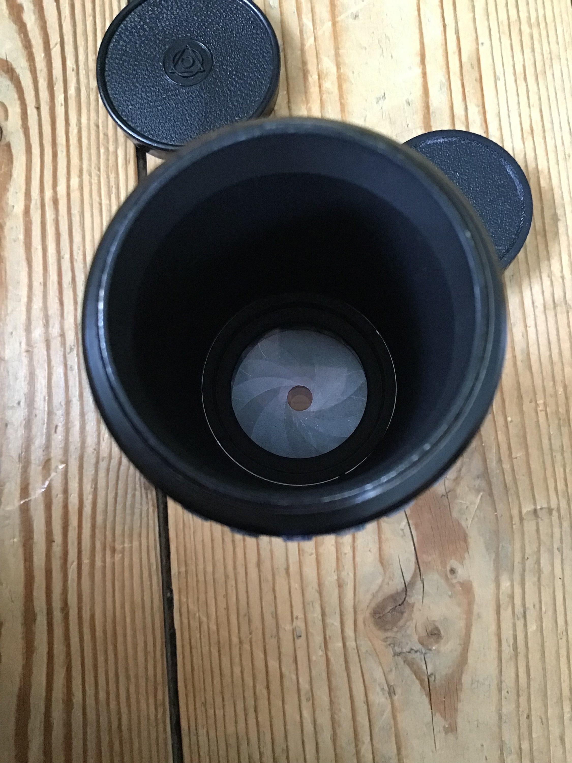 Isco Göttingen Isconar 135mm F4.0 con rosca M42 12 cuchillas